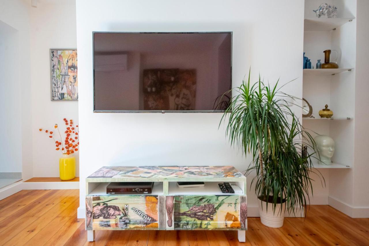 Serene Hideaway In Chiado Lisbon Exterior photo